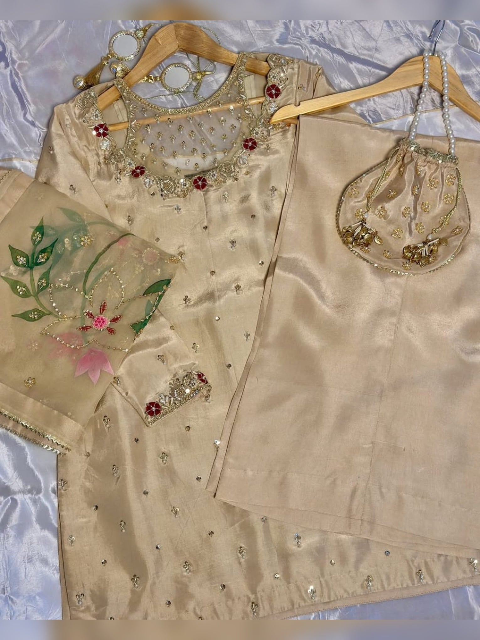 3pc stitched| Beige wdora| Tusseles Silk