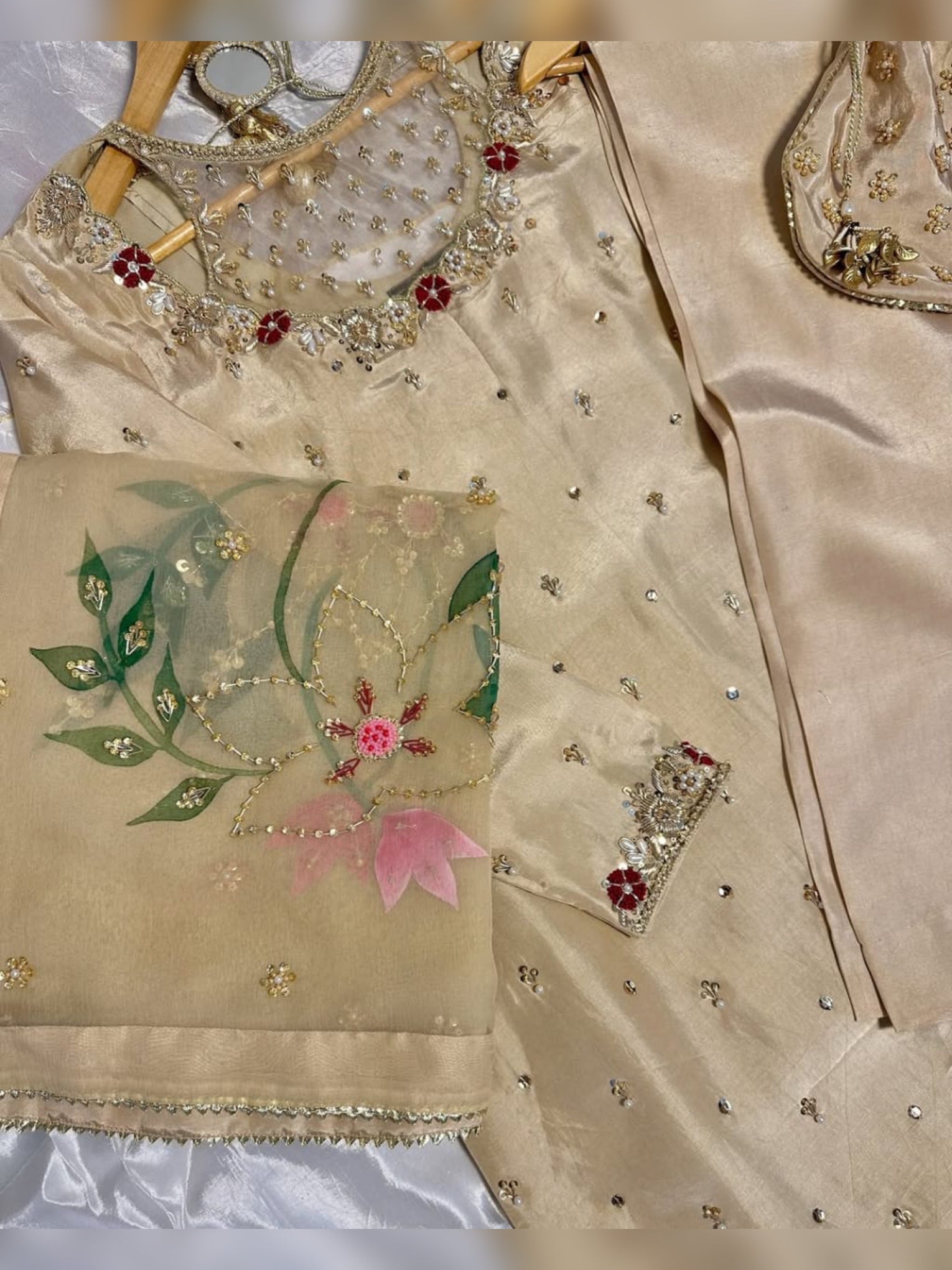 3pc stitched| Beige wdora| Tusseles Silk