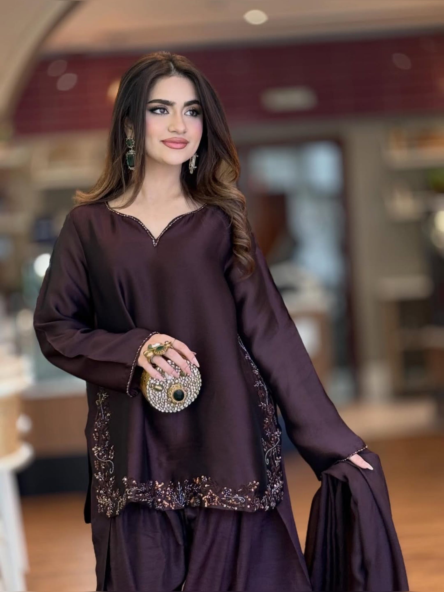 CHOCO BROWN