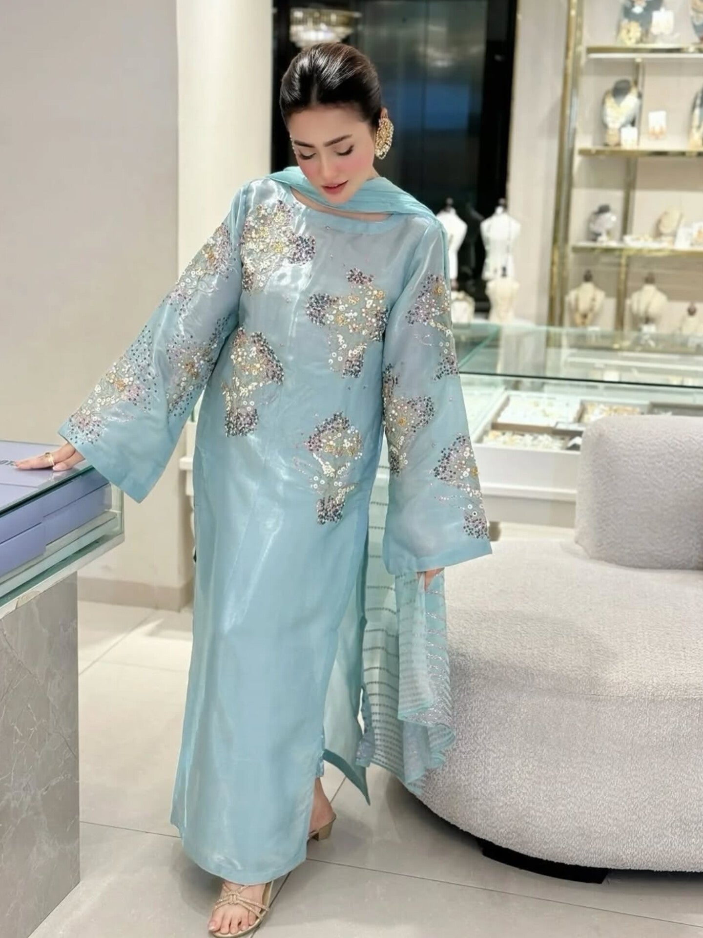 Blue Floral Wedora