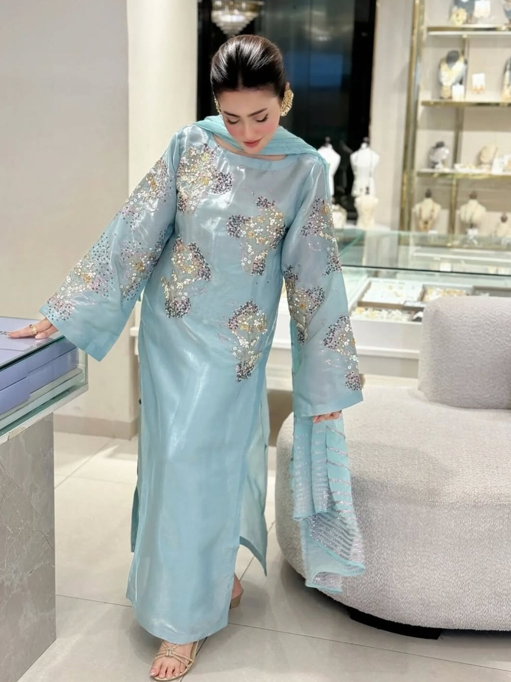 Blue Floral Wedora