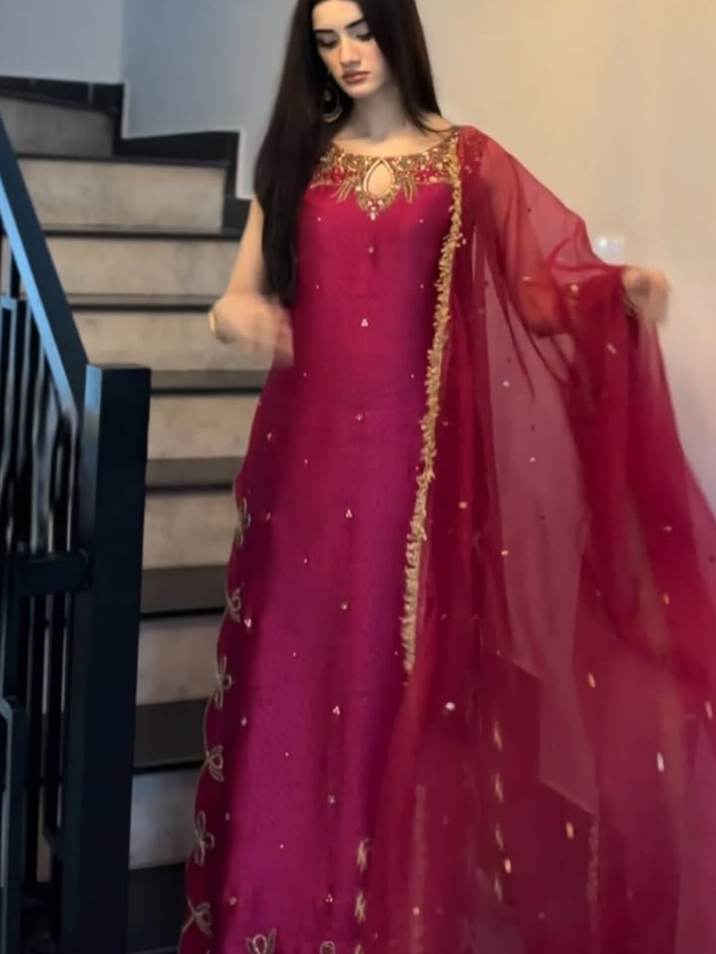Pink wedora