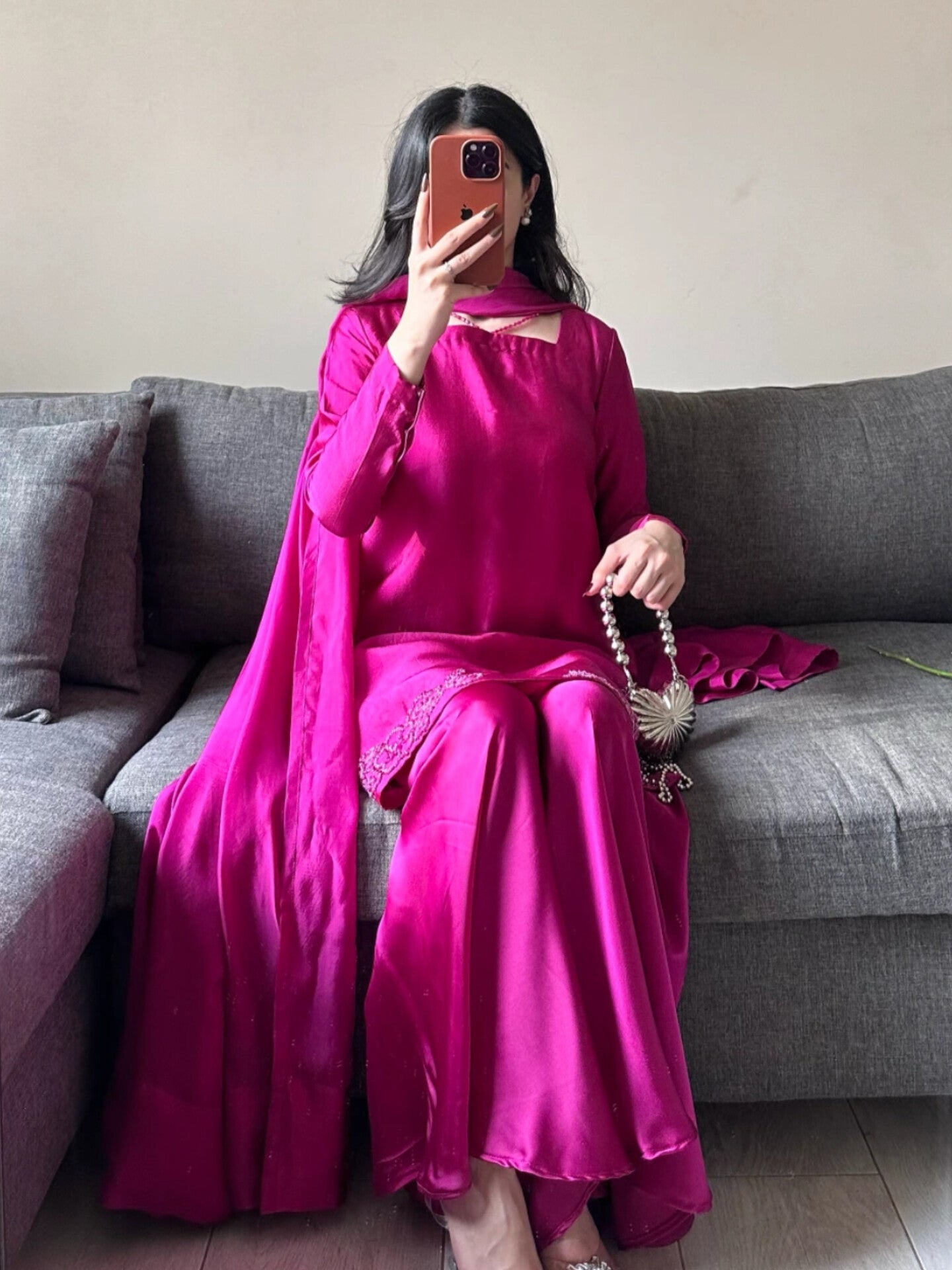 HASINI l