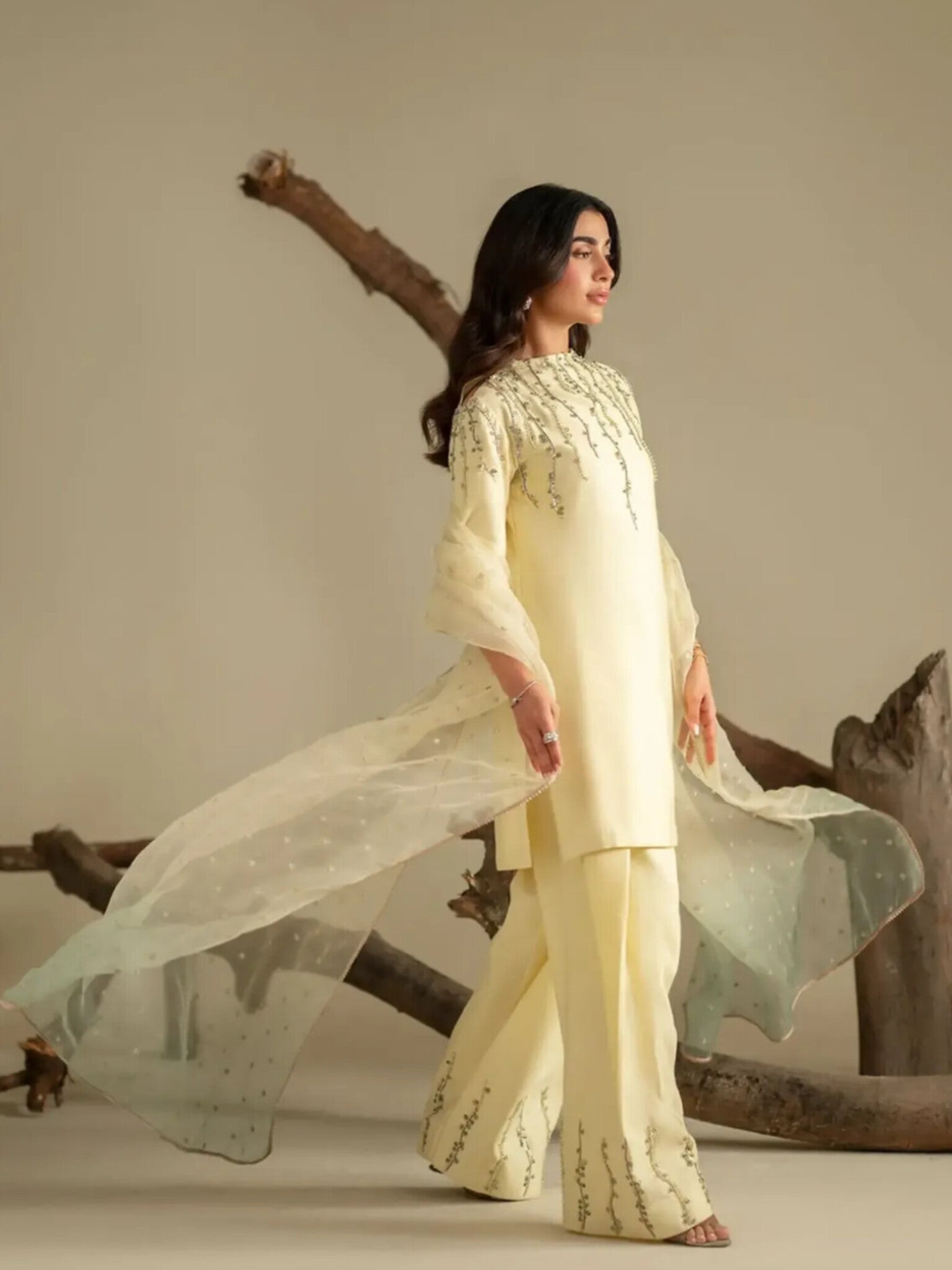 IVORY