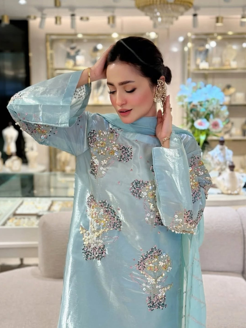 Blue Floral Wedora